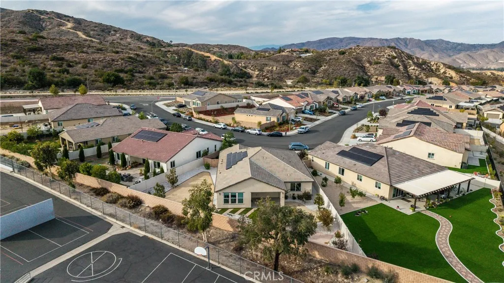 16654 Elk Grove, Lake Elsinore, California 92530 home-pic-23